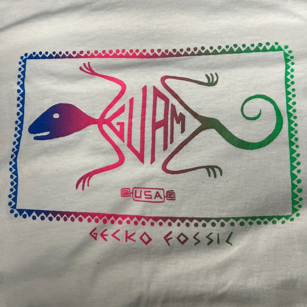 Vintage Hanes Guam Gecko Fossil Graphic T-Shirt Single Stitch Souvenir USA Sz M